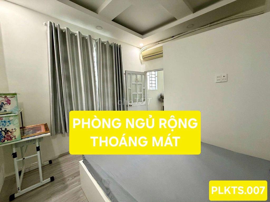 LÔ GÓC HOÀNG VĂN THỤ CÁCH 10M RA MẶT TIỀN XE HƠI HOÀNG VĂN THỤ 🫰