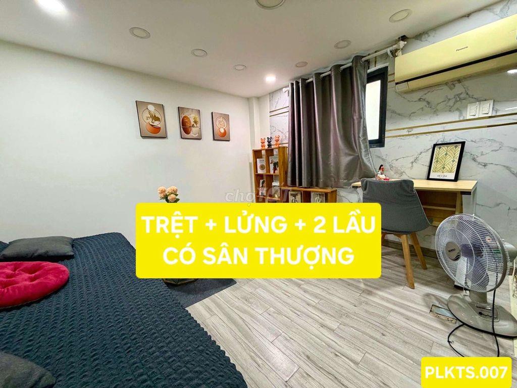 LÔ GÓC HOÀNG VĂN THỤ CÁCH 10M RA MẶT TIỀN XE HƠI HOÀNG VĂN THỤ 🫰