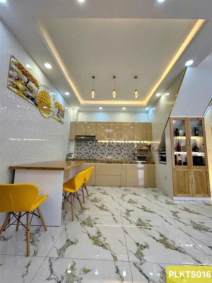 HẺM XE HƠI BÙI THỊ XUÂN TÂN BÌNH NGAY CHỢ PHẠM VĂN HAI TIỆN HINH DOANH