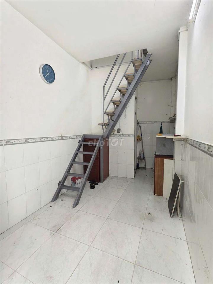 [Nhà NC] Nguyễn Thái Sơn 1 Trệt 2 Lầu 2 Phòng ngủ