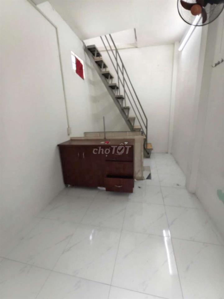 [Nhà NC] Nguyễn Thái Sơn 1 Trệt 2 Lầu 2 Phòng ngủ