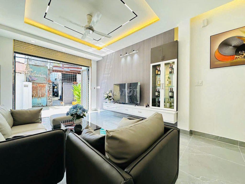434/16 Phạm Văn Chiêu 4 tầng,4x15m nở hậu, hoa hồng môi giới