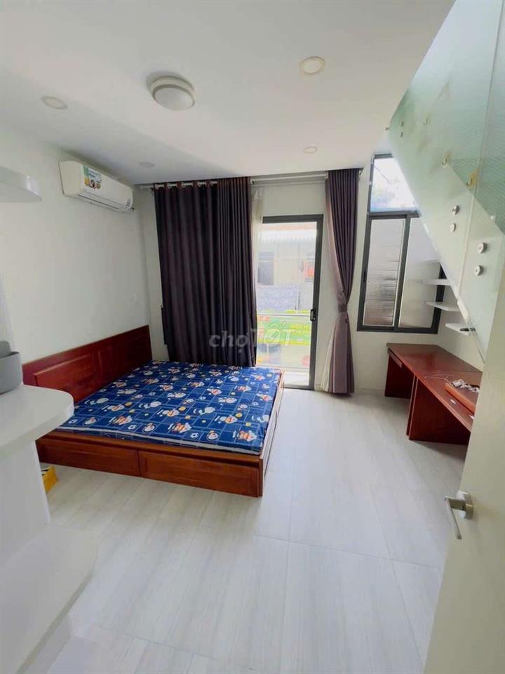 cho thuê nhà mới đẹp 3 lầu có nội thất hẻm xe hơi 1/ đs1 p16 gò vấp