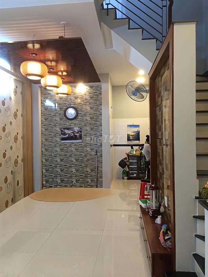 cho thuê nhà 3 lầu hẻm xe hơi phạm văn chiêu Gò vấp gồm 4 PN 3wc 13tr