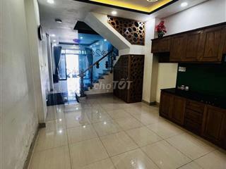 cho thuê nhà mới đẹp 4 x16 đúc lầu hẻm xe tải 409// ng oanh p17 GV