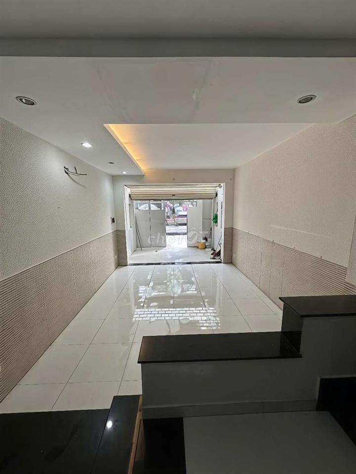 cho thuê nhà 4.5x18m lửng hẻm 78/ ng văn khối p11 gv 2 PN 2wc giá 10tr