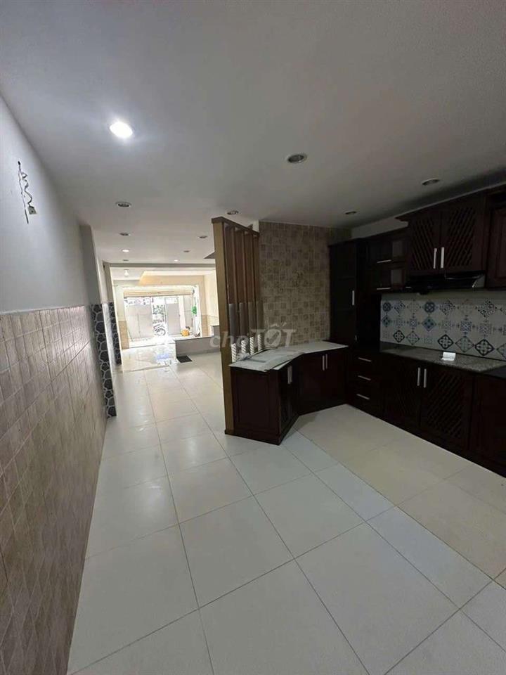 cho thuê nhà 4.5x18m lửng hẻm 78/ ng văn khối p11 gv 2 PN 2wc giá 10tr