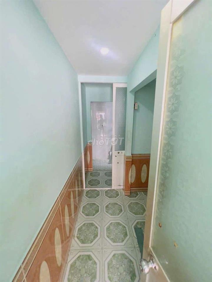 cho thuê nhà đúc 1.5 tấm hẻm 80 đường số 3 p9 gv 3 phòng ngủ 2wc 6,5tr