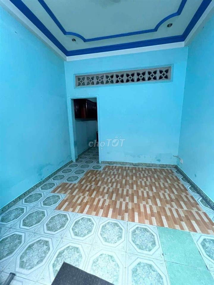 cho thuê nhà đúc 1.5 tấm hẻm 80 đường số 3 p9 gv 3 phòng ngủ 2wc 6,5tr
