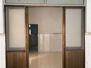 cho thuê nhà nguyên căn hẻm xe hơi giá 5tr thống nhất gò vấp  3.3 x13