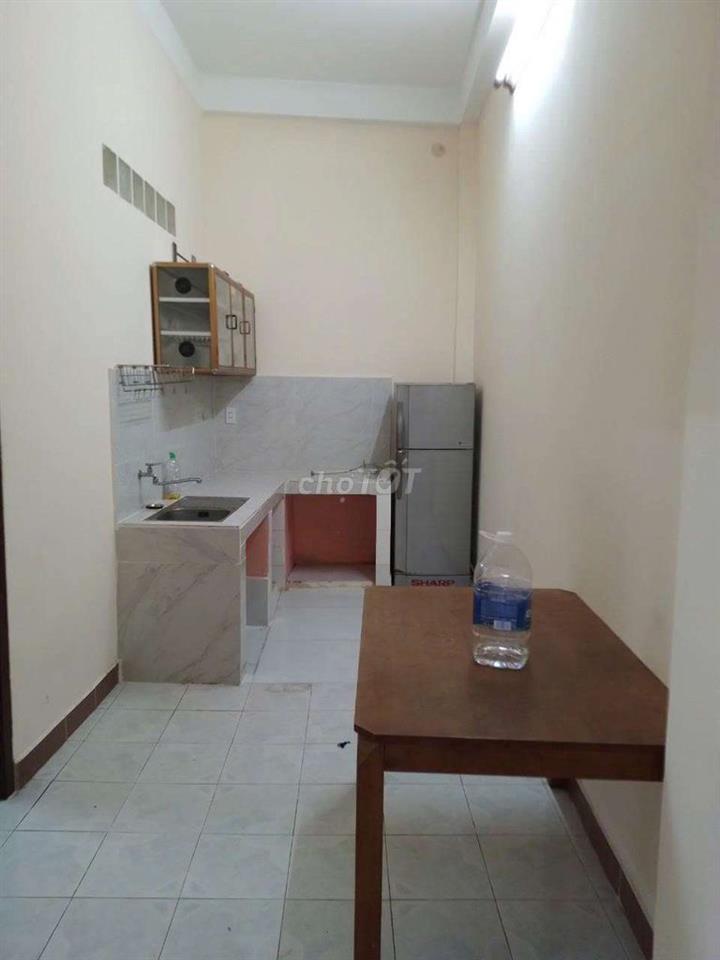 cho thuê nhà đúc lầu 4x10m đẹp sạch p16 gò vấp 2pn2wc giá 7tr/th