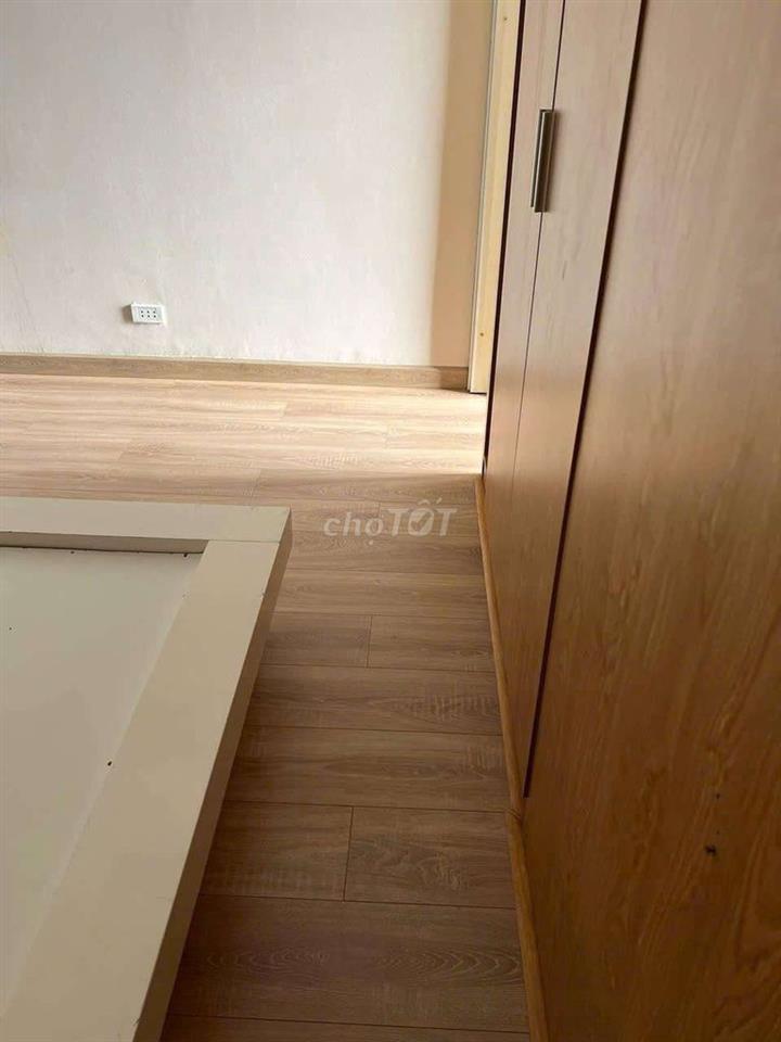 cho thuê nhà mới đẹp 1 lửng 2 lầu sân thượng hẻm 440 thống nhất 12tr