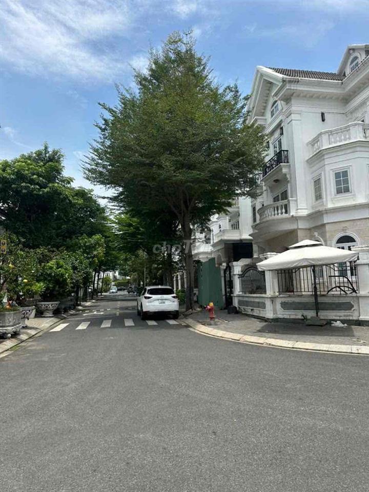 Biệt Thự Cityland Garden Hills