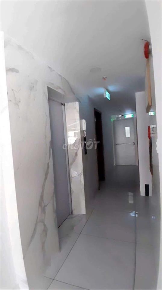 Bán nhà CHDV ngang 12m,hầm 7 tầng 33 phòng,ngã tư Hàng Xanh 69 tỷ
