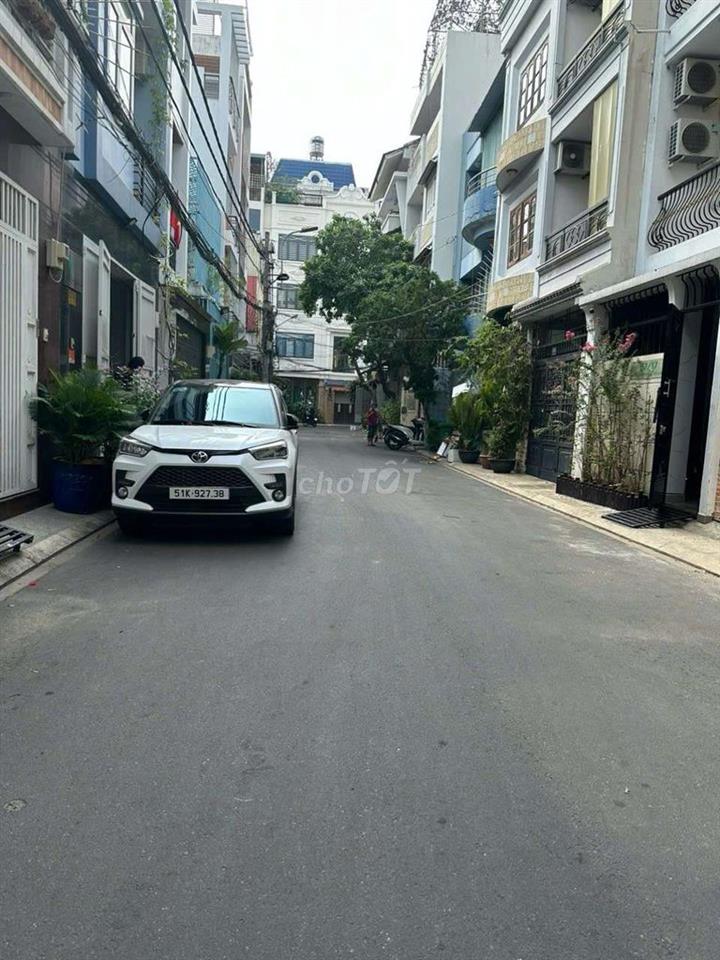 Nhà 2 mặt hẻm ô tô  Nguyễn Minh Hoàng, 23,5tỷ