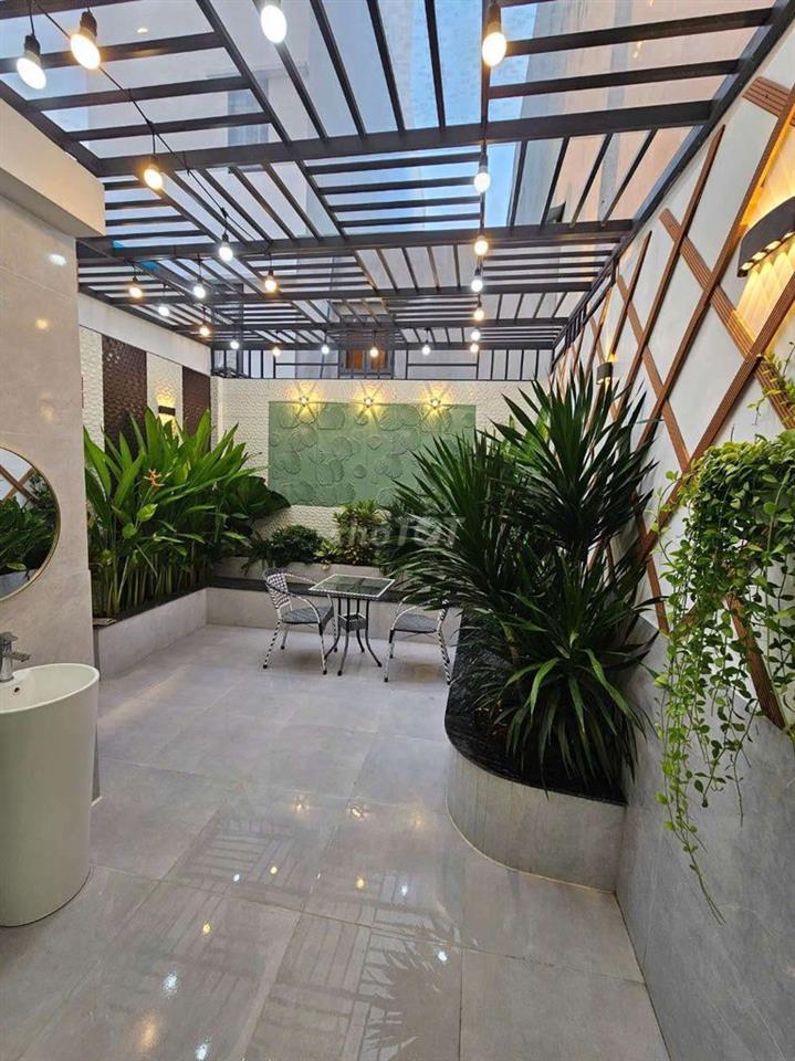 BÁN NHÀ ĐẸP QUẬN 12 – 4x20M – TRỆT, LỬNG, 3 LẦU – FULL NỘI THẤT MỚI