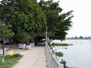 Bán lô đất biệt thự hai mặt tiền đường Bình Lợi