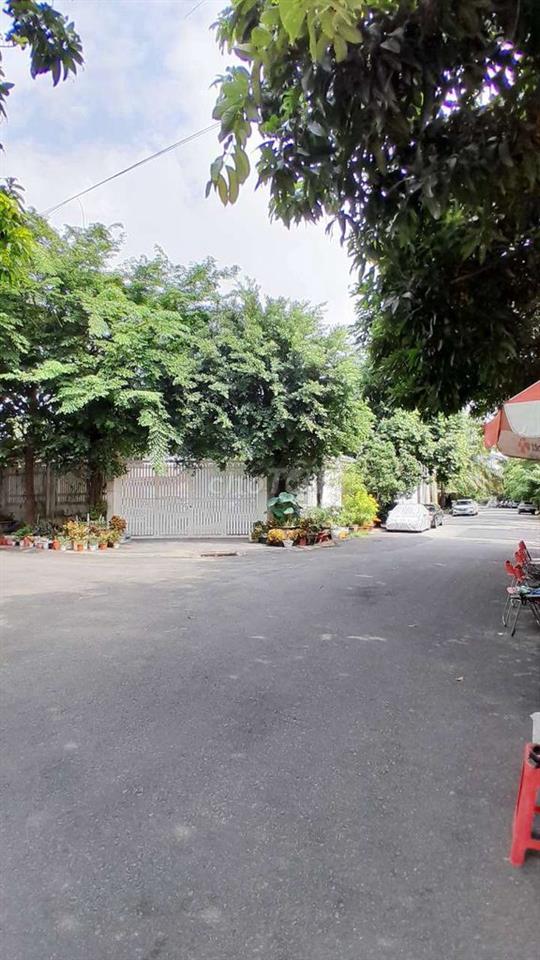 Bán lô đất biệt thự hai mặt tiền đường Bình Lợi