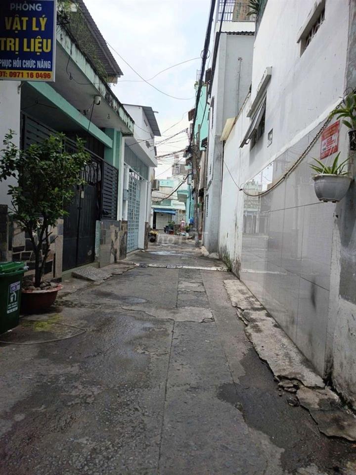 CẦN BÁN