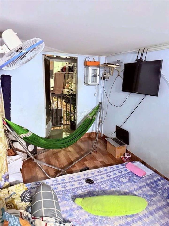 NHÀ NHỎ