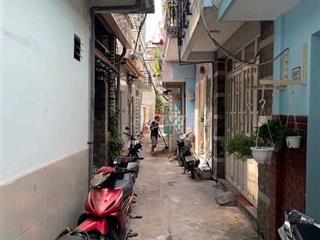 Gia đình nhỏ