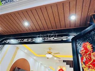 BÁN NHÀ GẤP ĐƯỜNG NGUYỄN THÁI SƠN - GÒ VẤP, SỔ HỒNG RIÊNG 