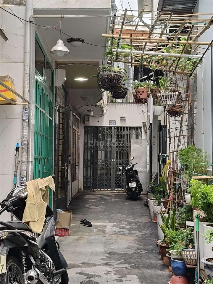 bán nhà trệt lầu full nội thất 2.5ty TL