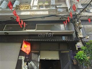 nhà 5tầng p15,tbinh :8.4ty tl
