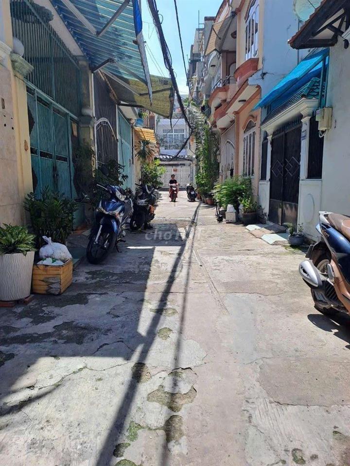 Nhà trệt lầu hẻm xe hơi 7*6: 4.6ty tl