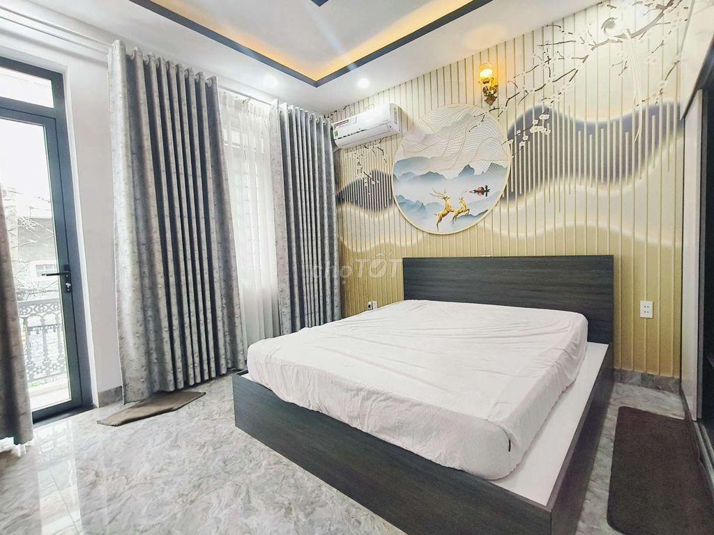 bán nhà 4 tầng : 8.9ty tl