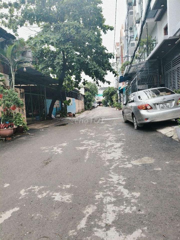 bán nhà 4 tầng : 8.9ty tl