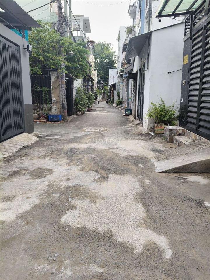 nhà hẻm xe hơi có pn dưới trệt p15,tb: 5.8tyTL