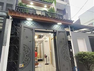 nhà hẻm xe hơi có pn dưới trệt p15,tb: 5.8tyTL