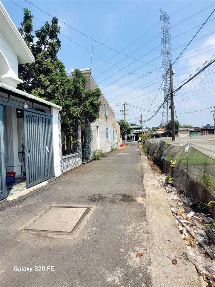Hh 2% . Bán Nhà 49/6 Nguyễn Thị Thảnh - Hóc Môn _ 4m x 17m
