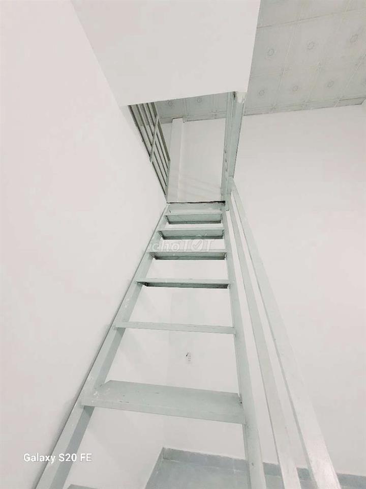Hh 2% . Bán Nhà 49/6 Nguyễn Thị Thảnh - Hóc Môn _ 4m x 17m