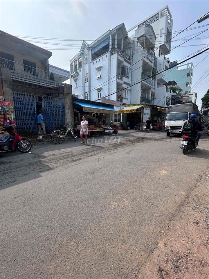 cho thuê mặt bằng góc ngã 4 mặt tiền đường số p9