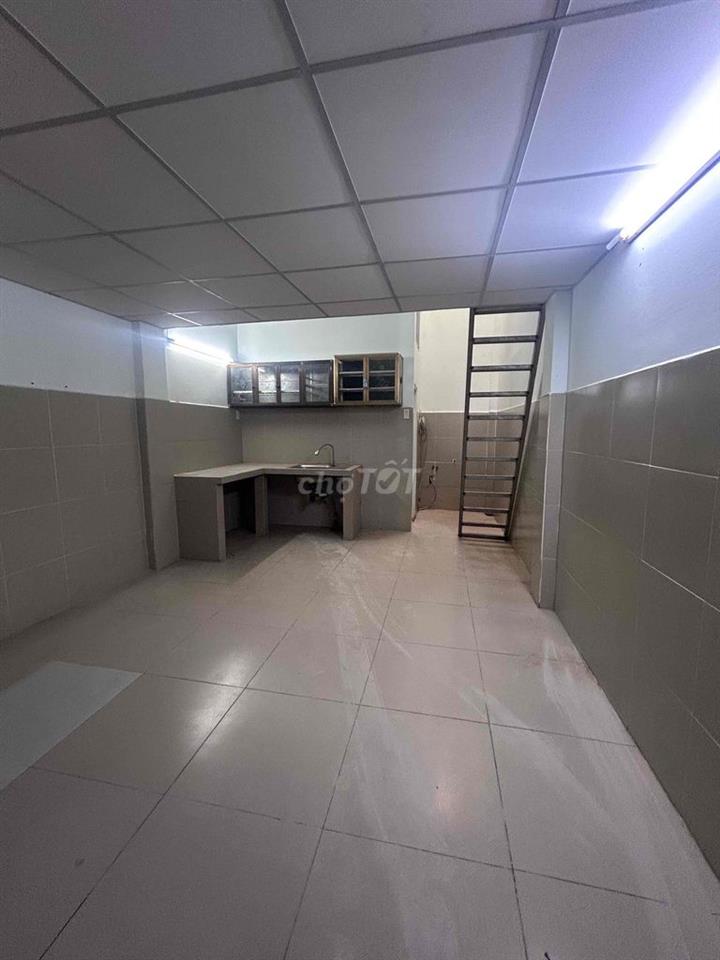 nhà nguyên căn 434/28 phạm văn chiêu