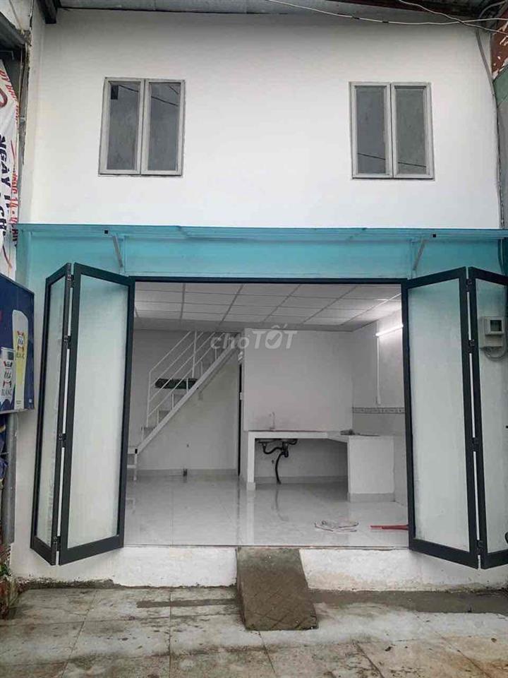 cho thuê nhà mặt tiền bờ kênh - giá 5tr5