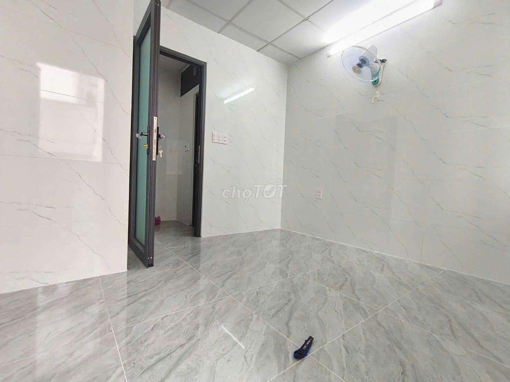 BÁN NHÀ GẦN EMART CHỈ 2.5 TỶ TL