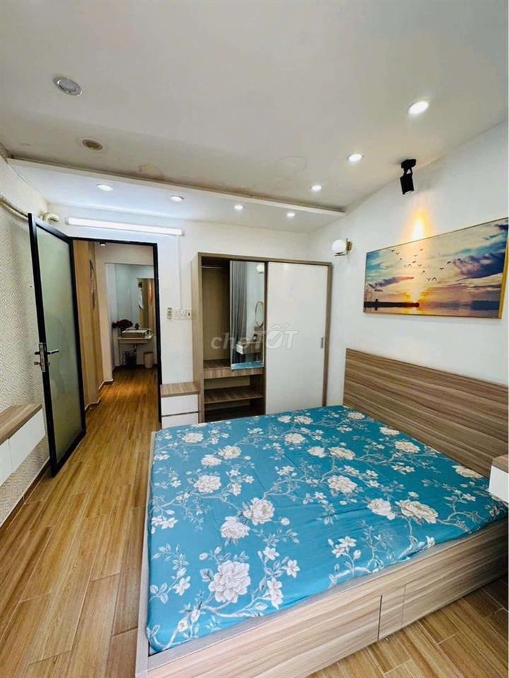 GIẢM 70 TRIỆU – NHÀ ĐẸP FULL NỘI THẤT – 3 TẦNG,2PN,2WC