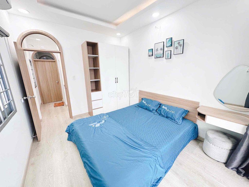 nhà 2 mặt hẻm cách hẻm xe tải chỉ 15m