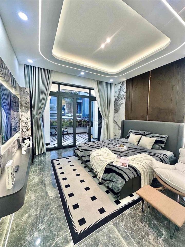 NHÀ MỚI FULL NỘI THẤT XỊN XÒ