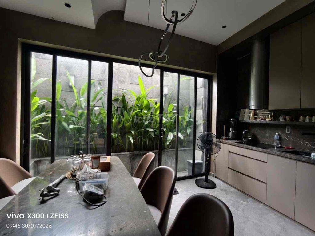 Cần bán nhà Lương Ngọc Quyến