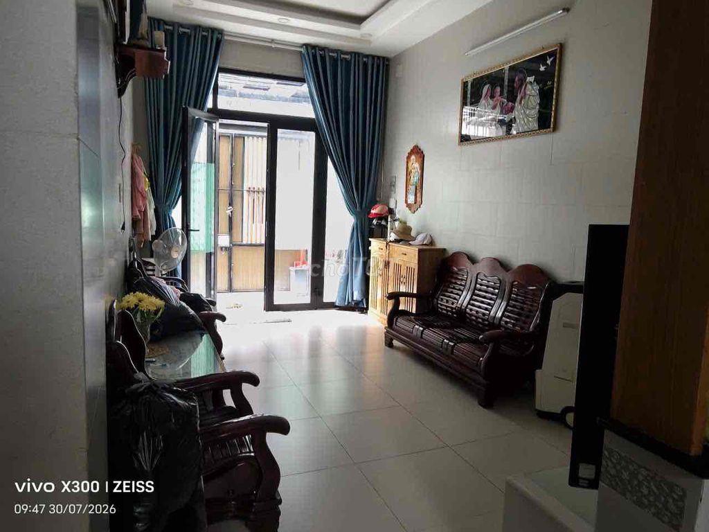 Bán gấp nhà Gò Vấp