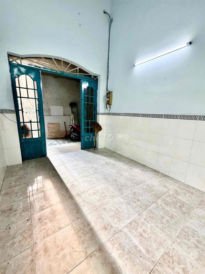 Cho thuê nhà 2 tầng- 4x15M- Hẻm xe hơi - Phạm Văn Chiêu - gò vấp