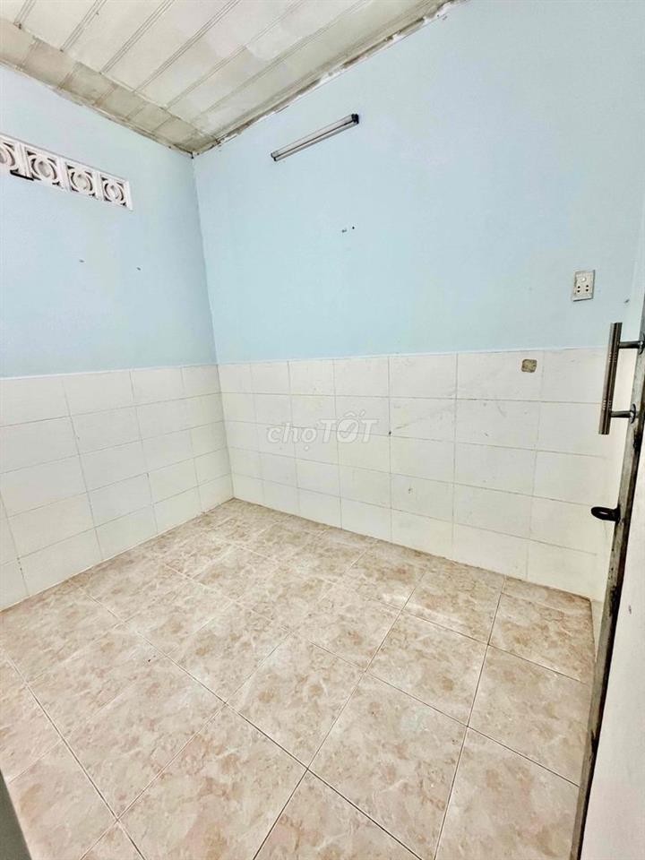 Cho thuê nhà 2 tầng- 4x15M- Hẻm xe hơi - Phạm Văn Chiêu - gò vấp