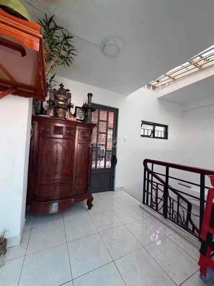 nhà 5x10M - 3tang - Hẻm xe hơi 4M - Trần Thị Trọng - Tân bình