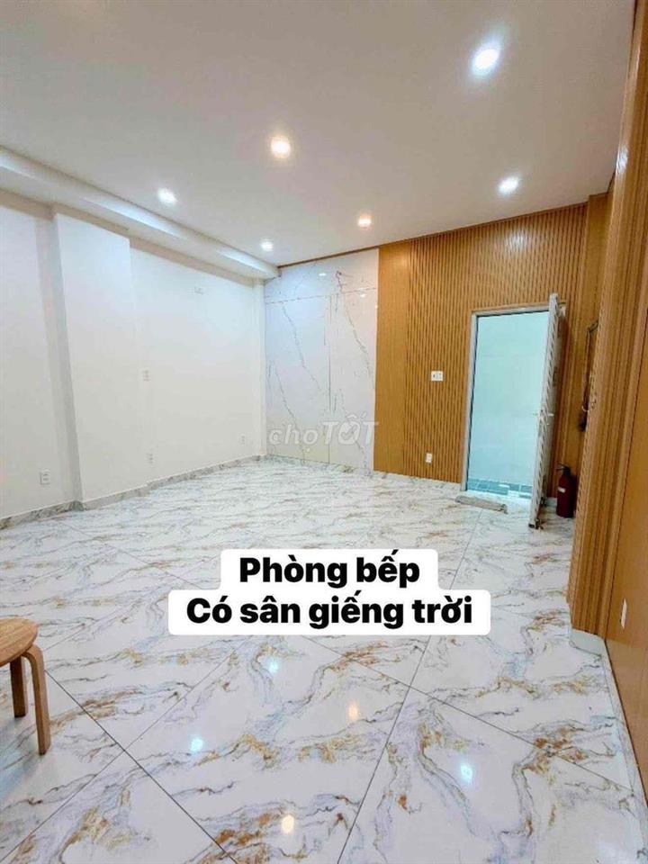 cho thuê nhà mặt tiền 4.6x17M- 2 tầng- Gần Nguyễn phúc Chu- Tân bình