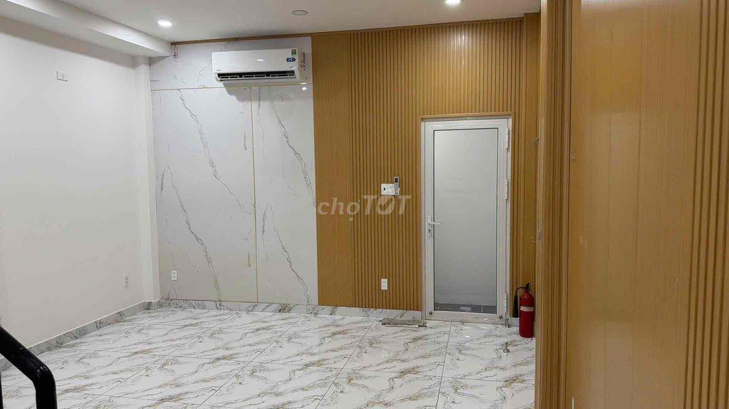 cho thuê nhà mặt tiền 4.6x17M- 2 tầng- Gần Nguyễn phúc Chu- Tân bình