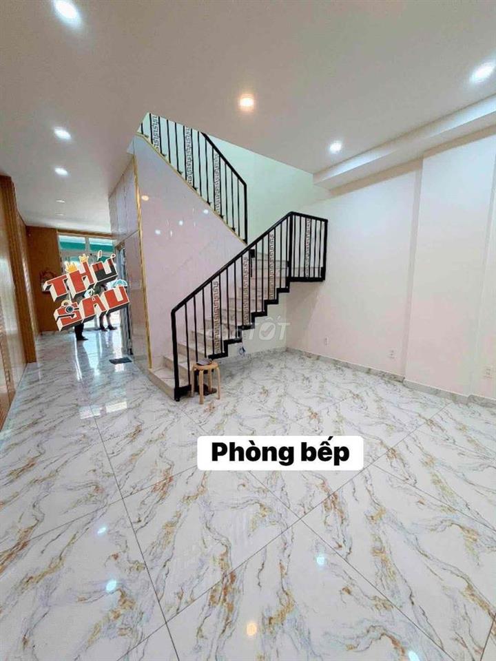 cho thuê nhà mặt tiền 4.6x17M- 2 tầng- Gần Nguyễn phúc Chu- Tân bình